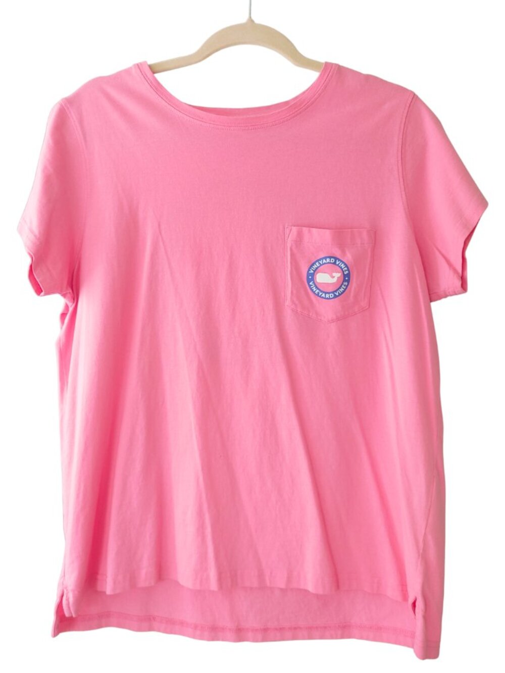 VINEYARD VINES Light Pink Oversized Whale Logo Pocket Tee - Size Medium - Picture 2 of 2